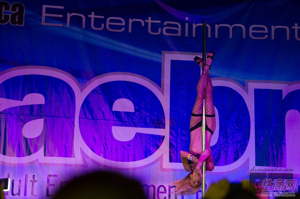 2013美国eXXXotica新泽西成人展精彩集锦图片69