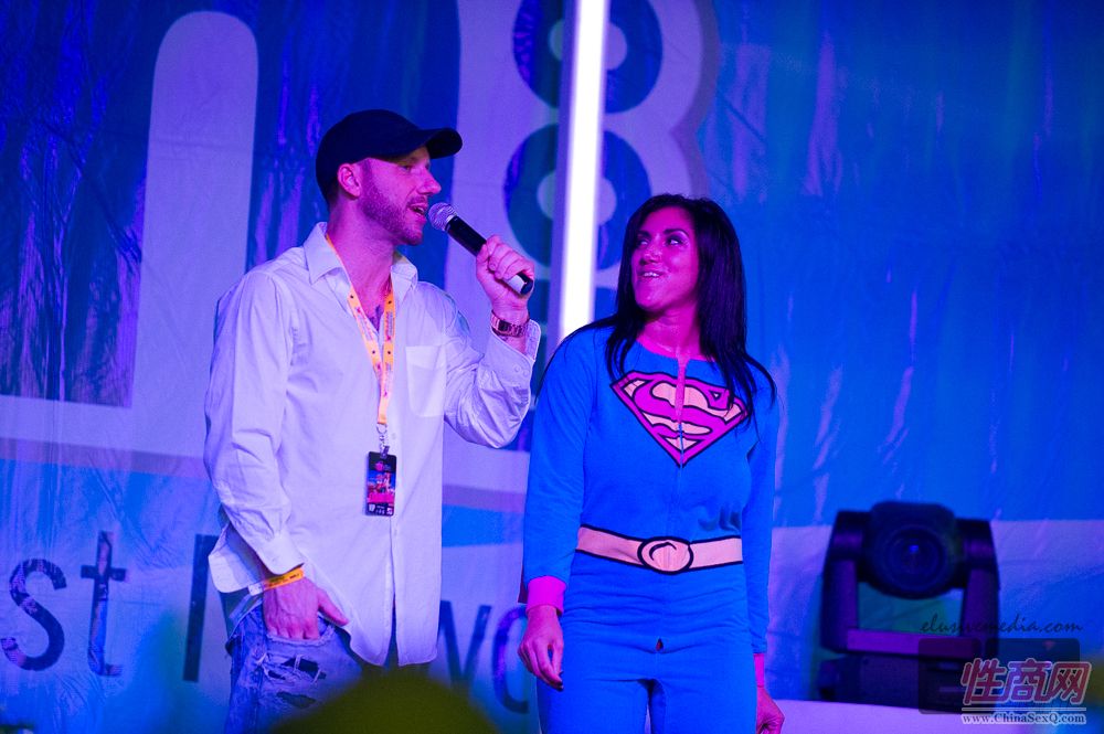 2013美国eXXXotica新泽西成人展精彩集锦图片73