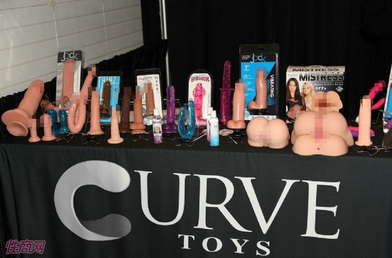 CurveȤչ̨The-Curve-Novelties-booth