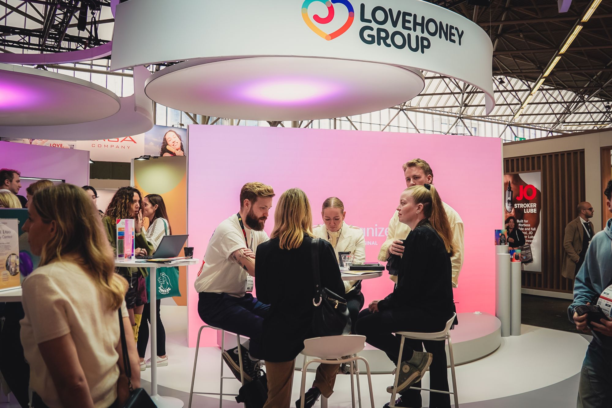 LoveHoney集团展区